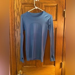 LULULEMON Long Sleeve Workout Top